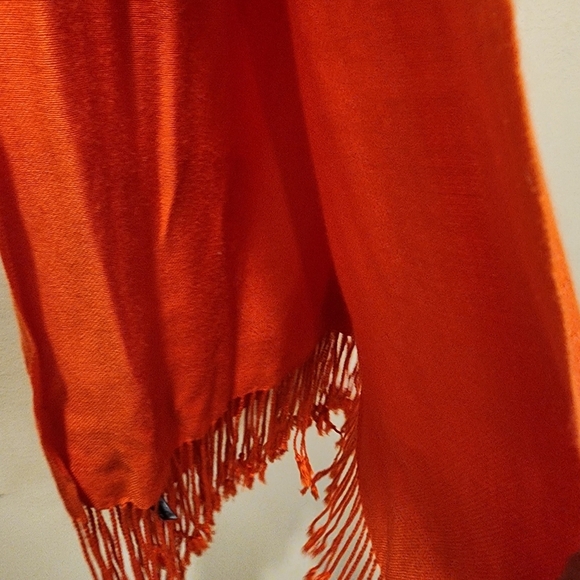 JONES NEW YORK Orange Light Weight Acrylic Scarf 22" x 72" - Picture 2 of 9